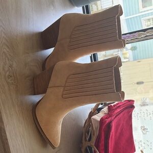 Elegant Tan Ankle Booties